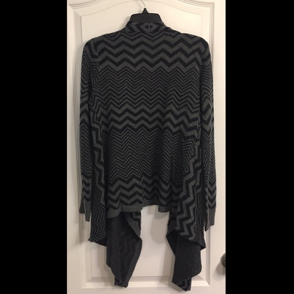 Charming Charlie - Picture 4 of 4